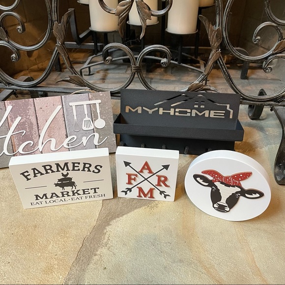 NWT Farmhouse Set of Kitchen Decor, Standing Signs, Hanging Metal Wall Key… - Picture 2 of 15